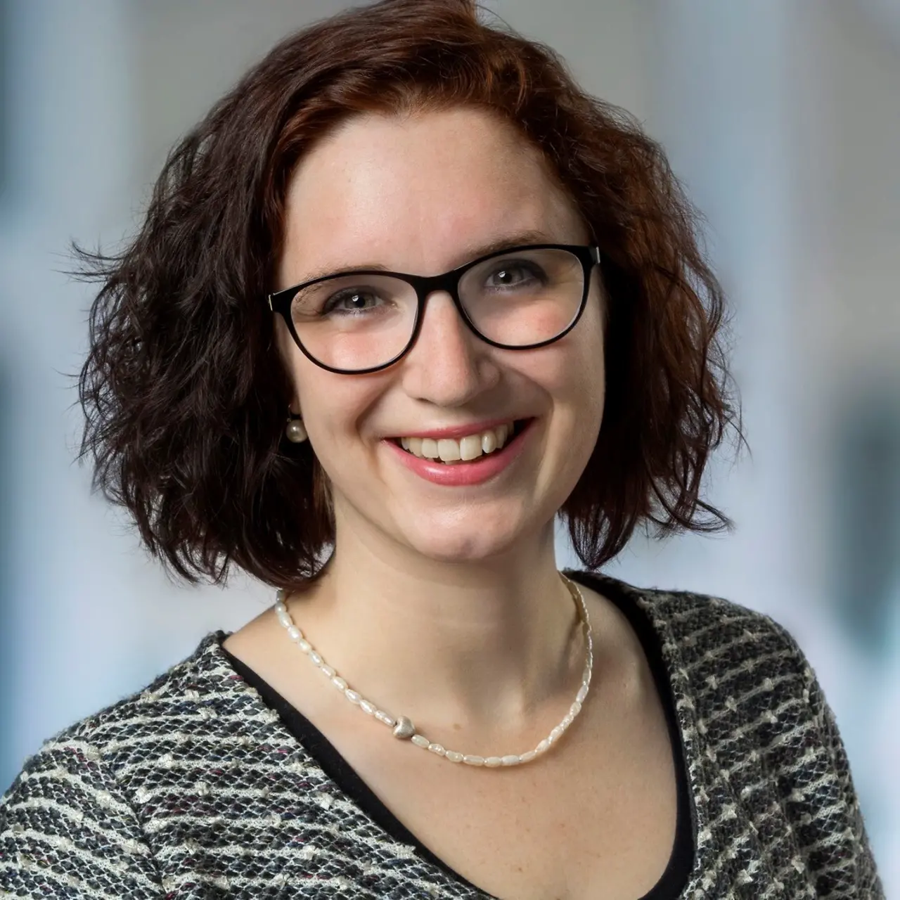 Author portrait Dr Lisa Badstieber