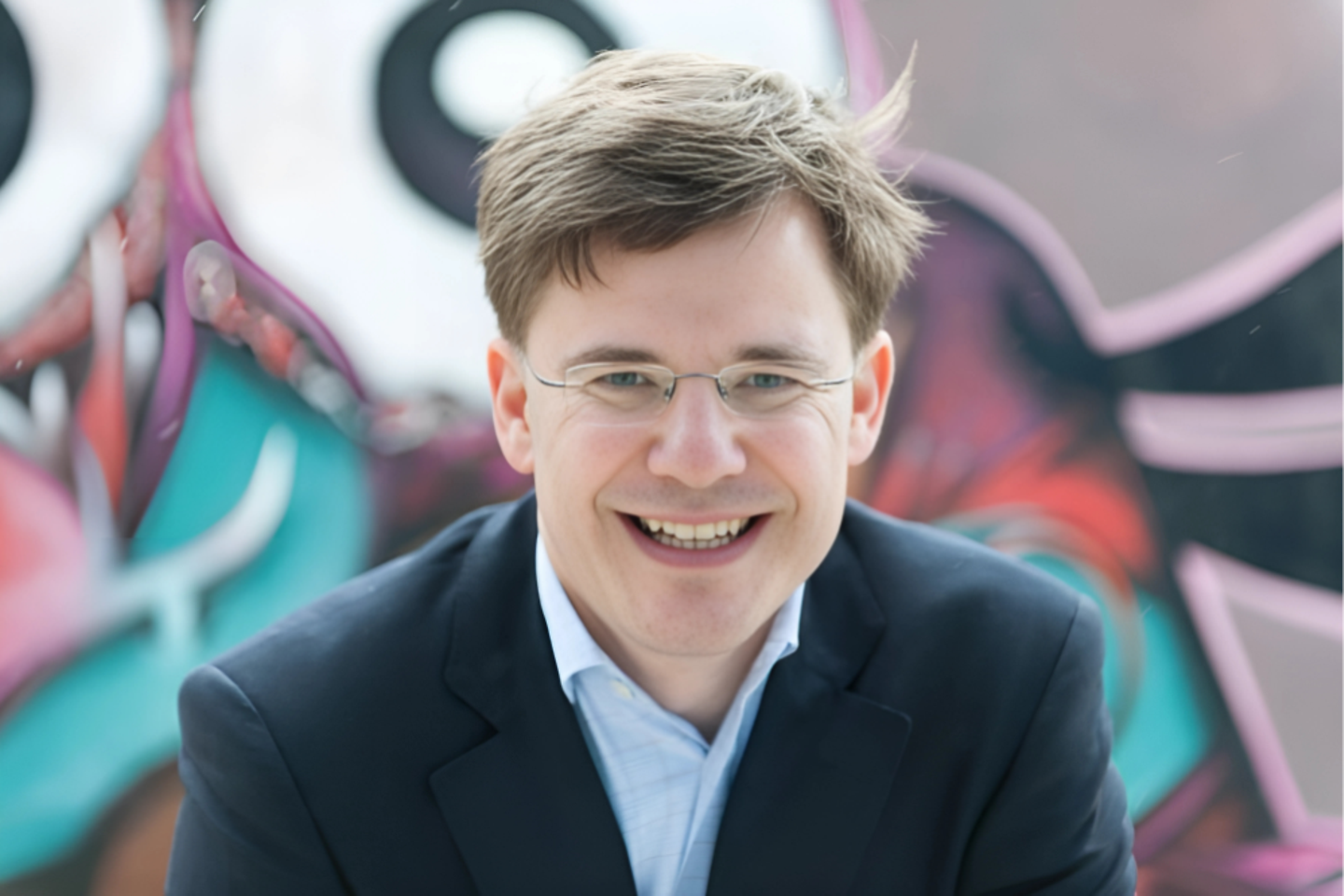 Portrait of Patrick Bauer , VP Finance T-Systems Nederland
