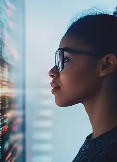 Futuristischer afroamerikanischer humanoider Roboter, Konzept künstliche Intelligenz und Cyborg