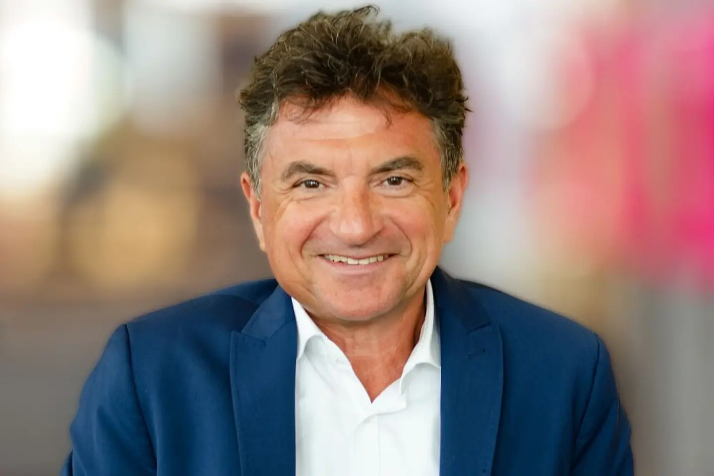 Portrait of Ferri Abolhassan, Board Member at Deutsche Telekom & CEO of T-Systems