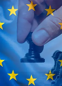 Ein Schachzug auf einer Europaflagge