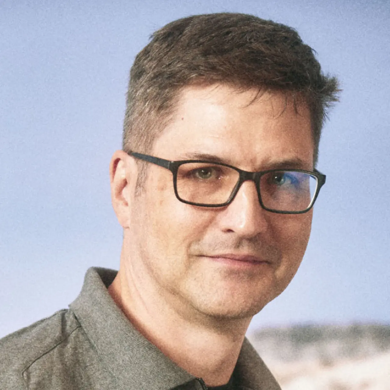 Porträt Daniel Hefele, Chief Information Officer bei Mercedes-AMG GmbH