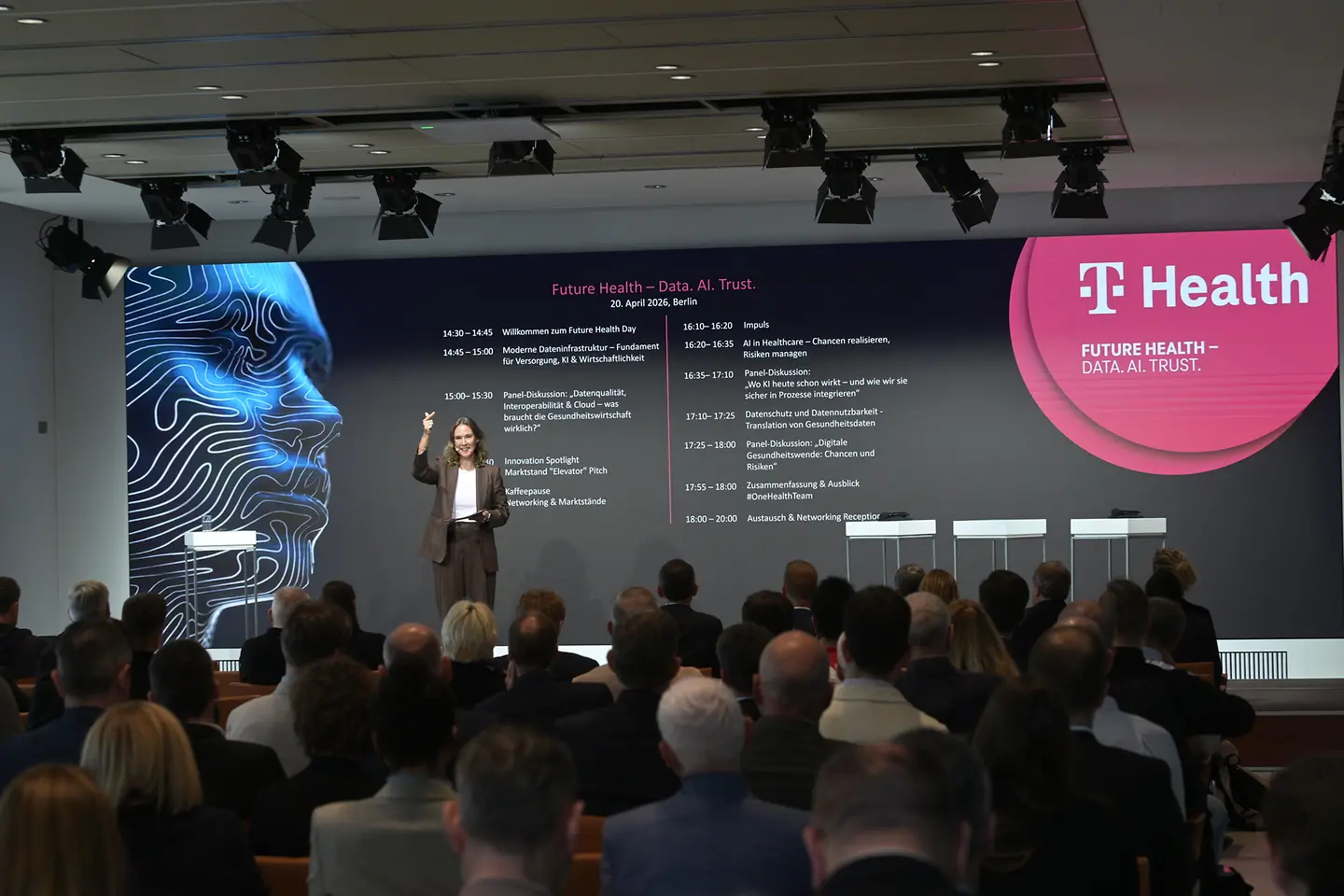 Future Health Day: Moderatorin Jessica Hanneken 