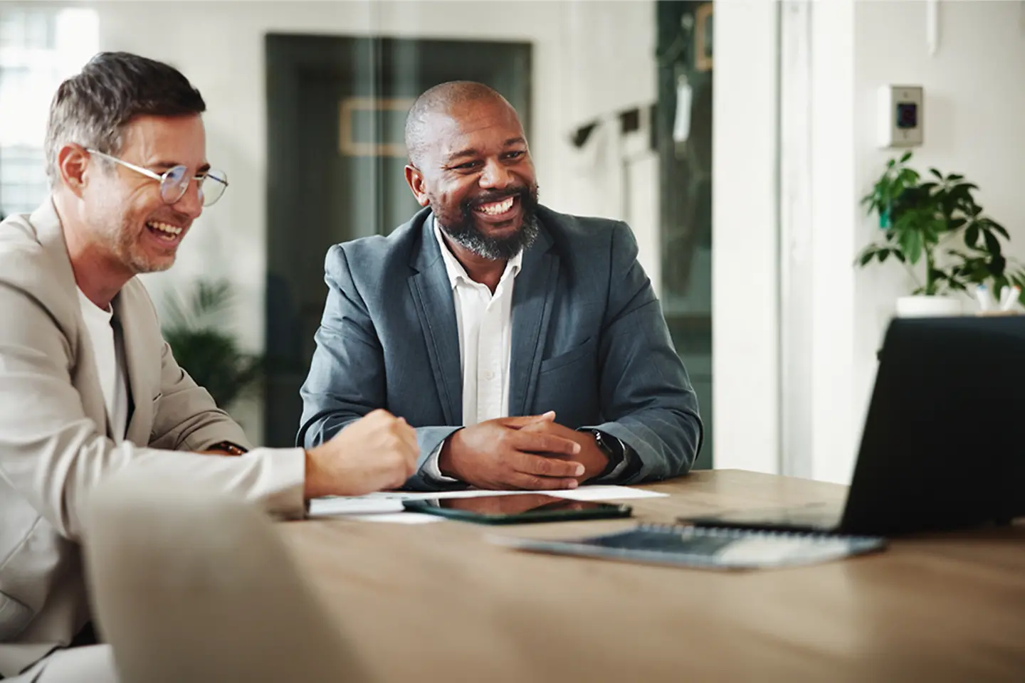 Cloud-Experte und Kunde sprechen über Hyperscaler-Services