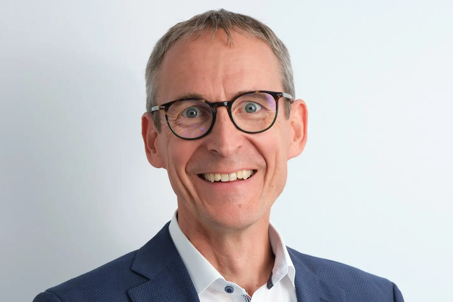 Dr. Uwe Heckert, Chief Executive Officer – Detecon