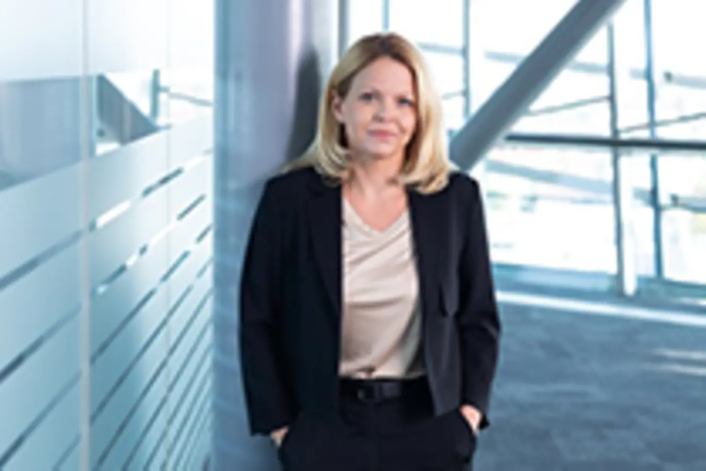 Nora Lawender, CFO und Mitglied der Geschäftsführung bei T-Systems Austria