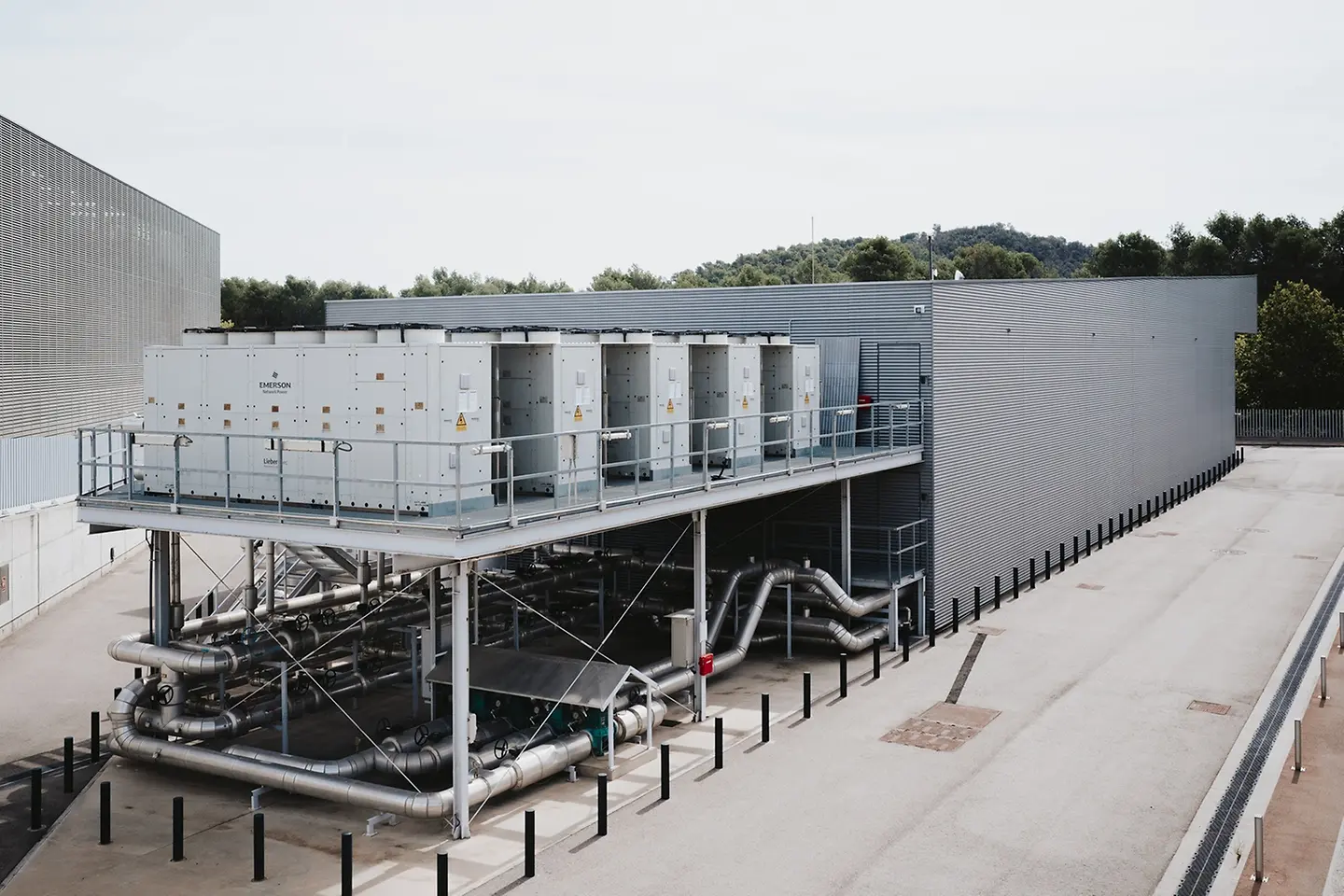 IM-T-Systems-reduce-a-1-35-el-PUE-de-su-centro-de-datos-de-Cerdanyola