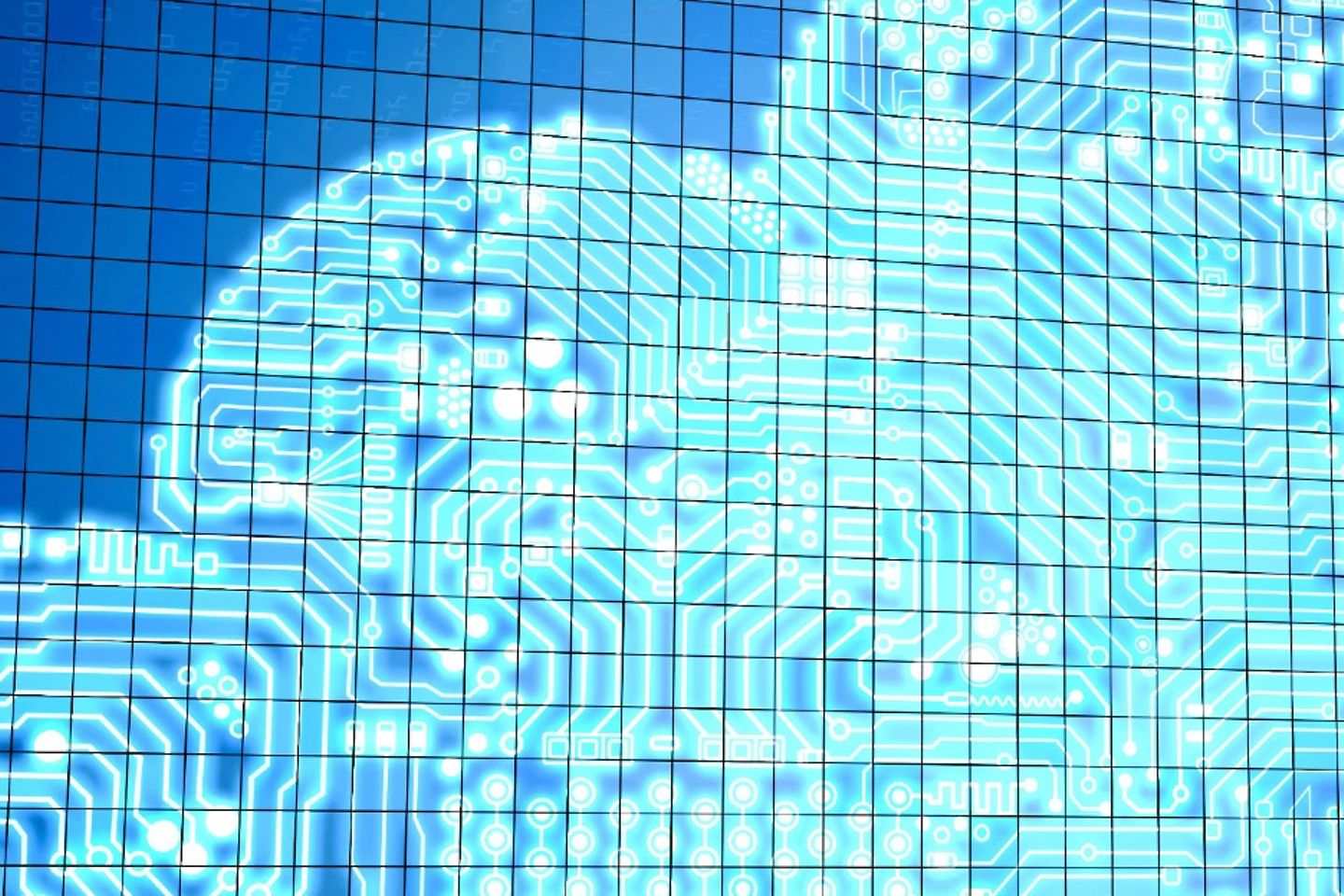 Virtuelle Darstellung einer Cloud, umgeben von binären Codes.