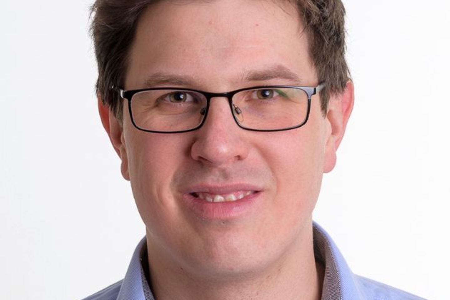 Dr. Pavol Bauer