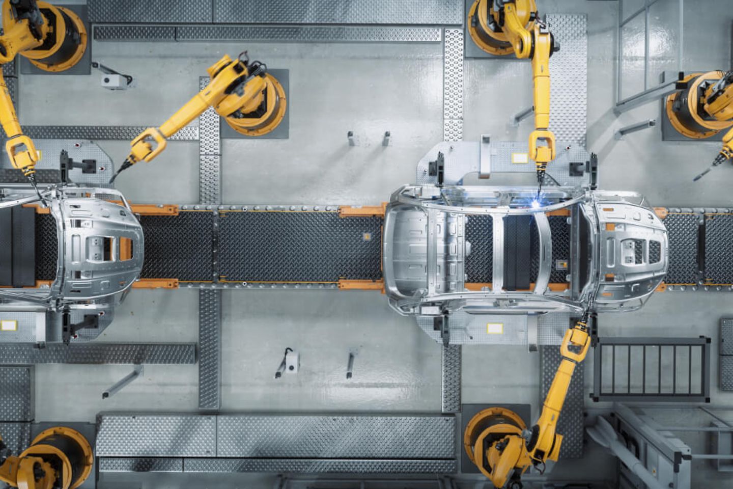 Roboterarm-Montagelinie bei der Herstellung von Elektrofahrzeugen