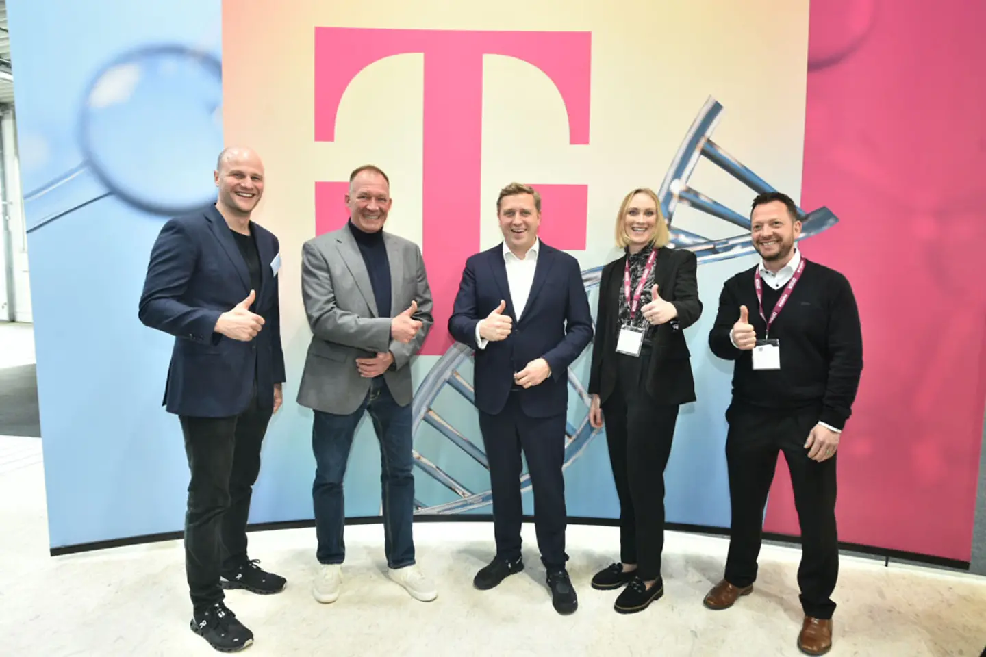 Gruppenbild Vamed und T-Systems Team