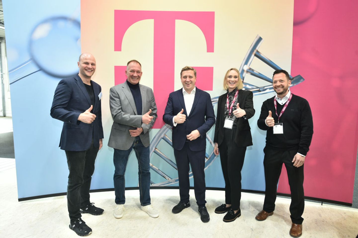 Gruppenbild Vamed und T-Systems Team