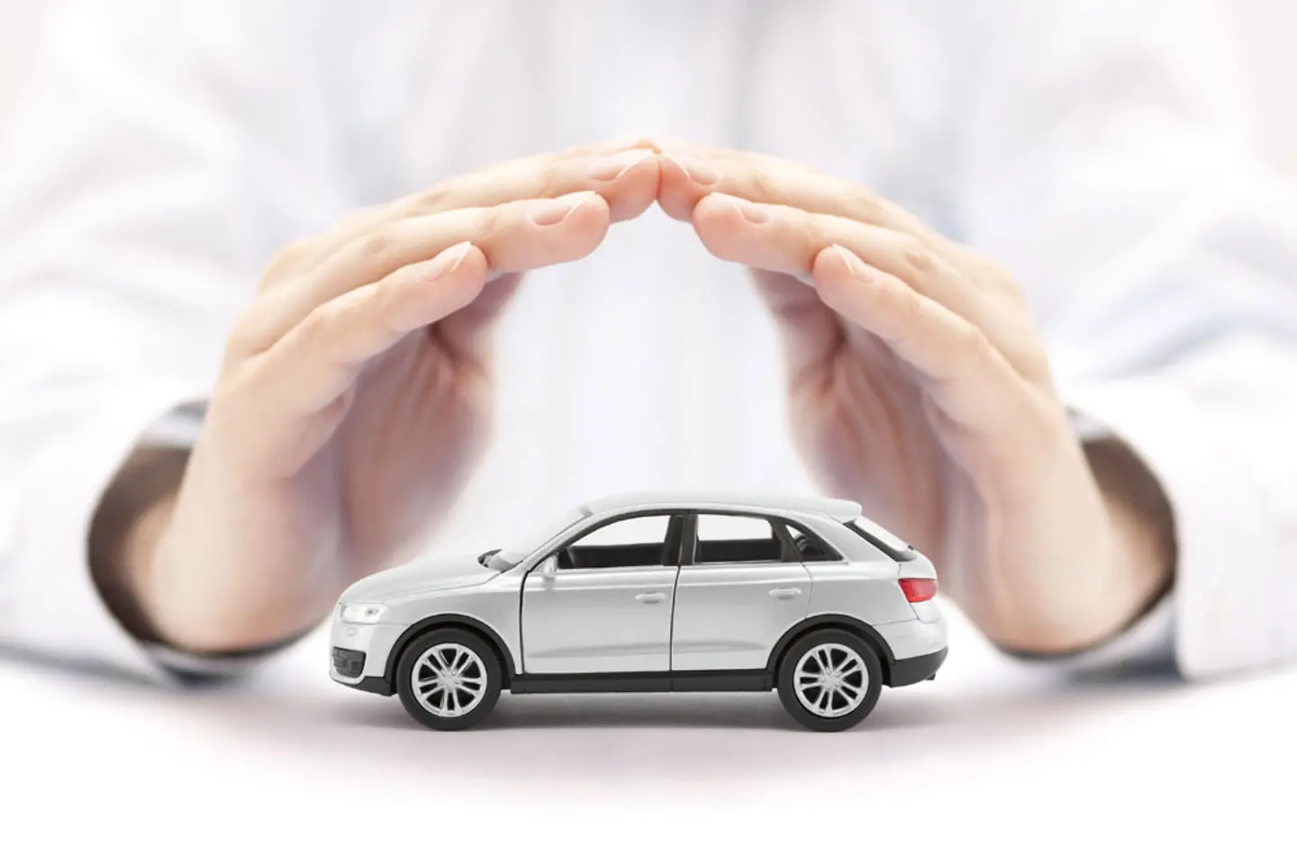 Segurança dos automóveis contra ataques informáticos