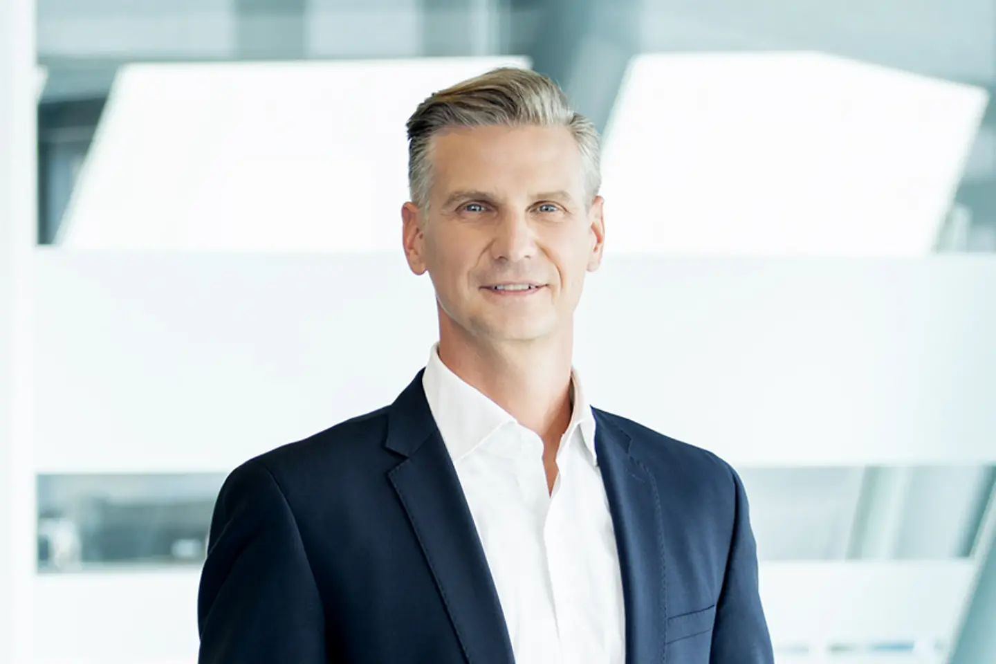 Portraitbild von Michael Böhm, Head of Sales, T-Systems Austria und Schweiz