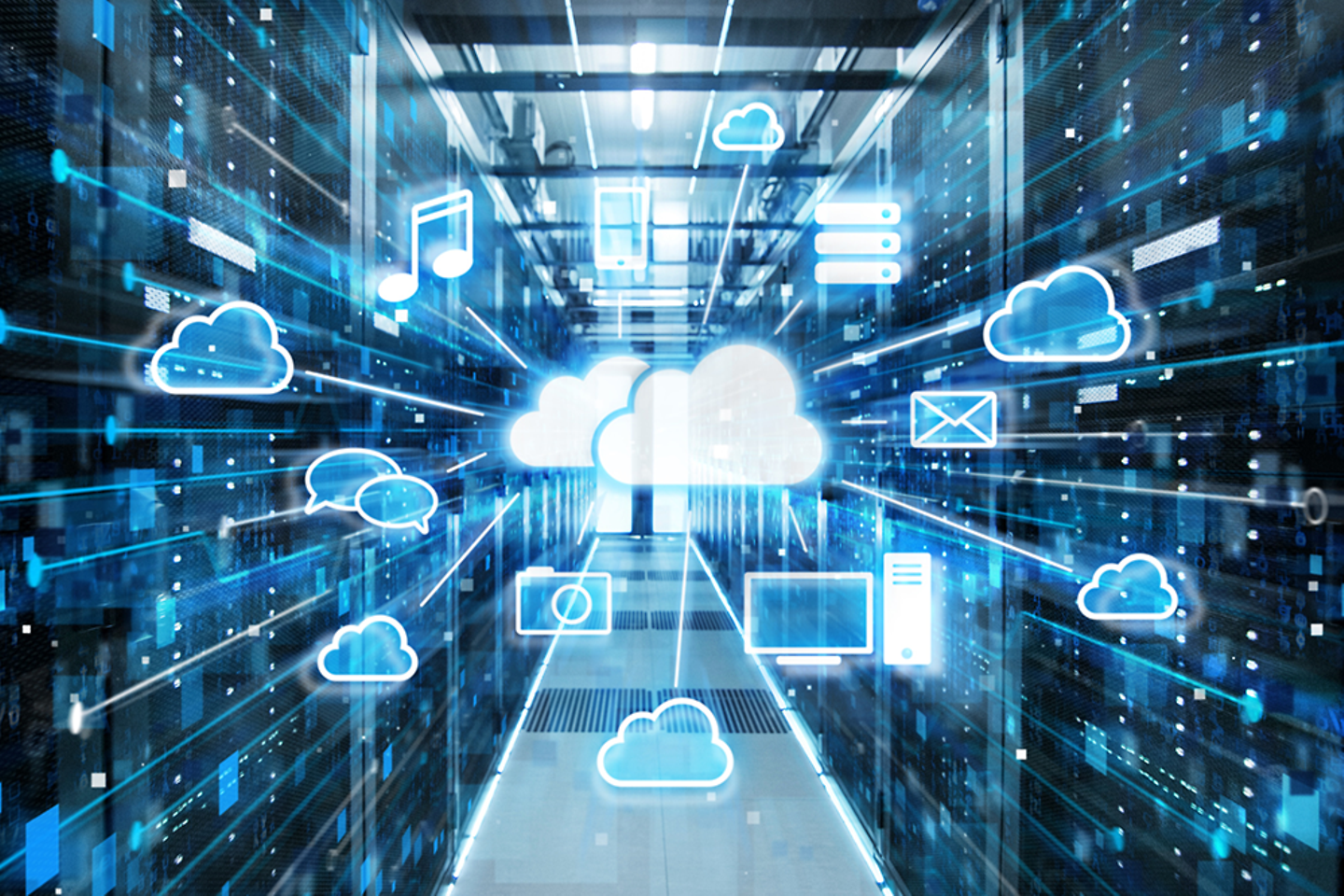 Eine Cloud in virtueller Darstellung umgeben von mehreren technischen Zeichen